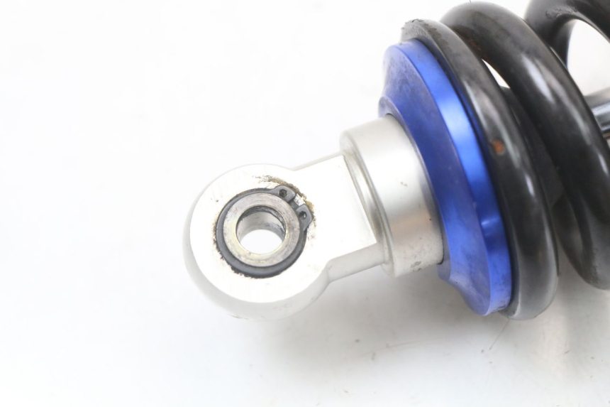 photo de Tylne amortyzatory APOLLO RFZ 140 - Inny kąt widzenia