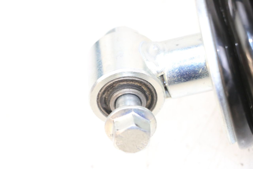 photo de Tylne amortyzatory ROYAL ENFIELD SCRAM 411 (2022 - 2024) - Inny kąt widzenia