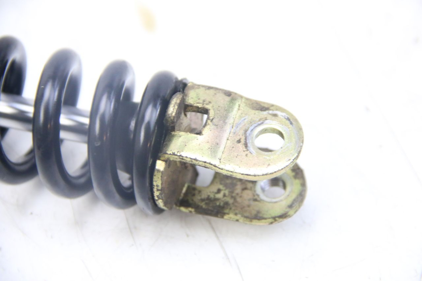 photo de Tylne amortyzatory JM MOTORS SANTANA 50 (2014 - 2023) - Zbliżenie techniczne