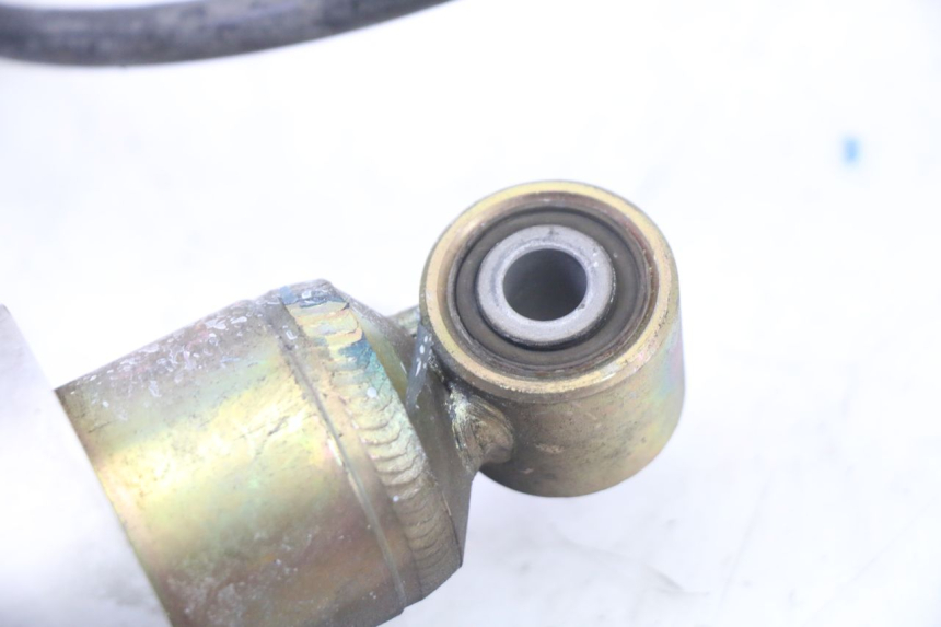 photo de AMORTYZATOR TYLNY HONDA ST PAN EUROPEAN 1300 (2002 - 2013) - Zbliżenie techniczne