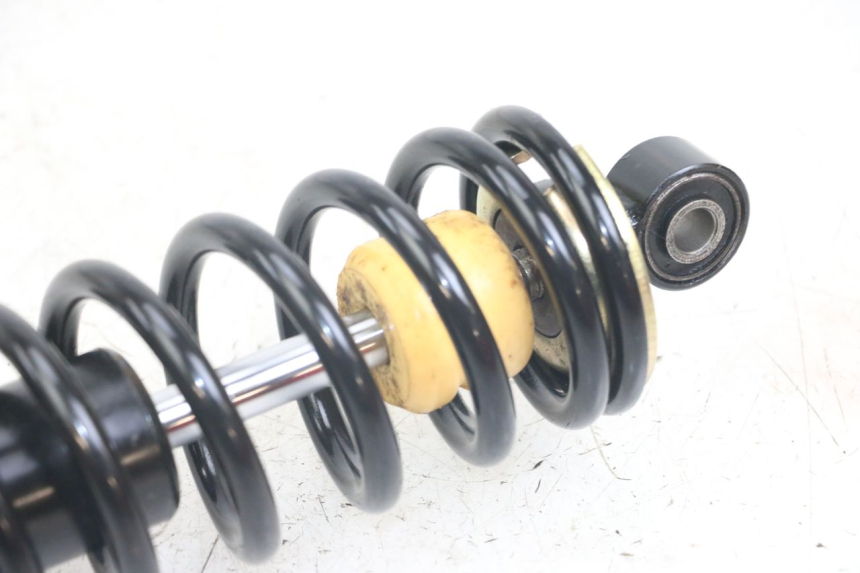 photo de Tylne amortyzatory HYTRACK ST 170 (2020 - 2024) - Zbliżenie techniczne