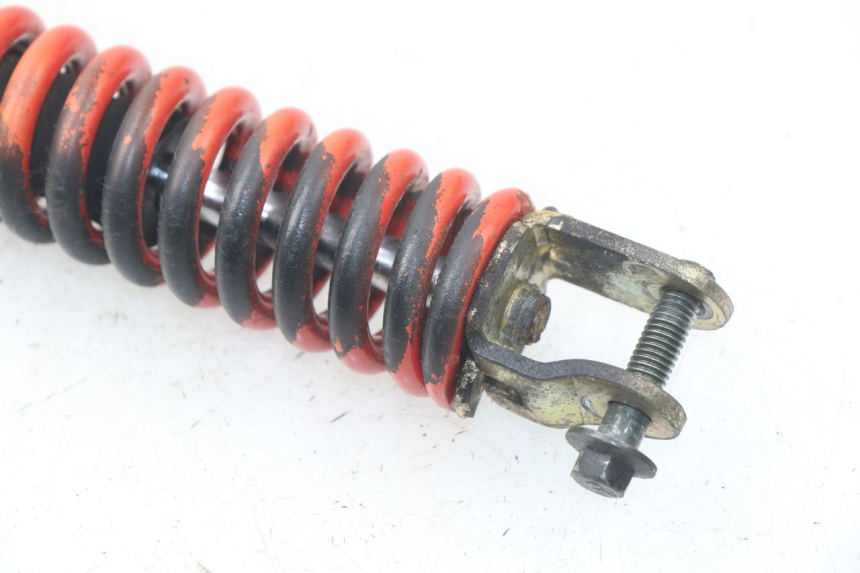 photo de Tylne amortyzatory FYM STRADA 50 (2007 - 2014) - Punkty mocowania