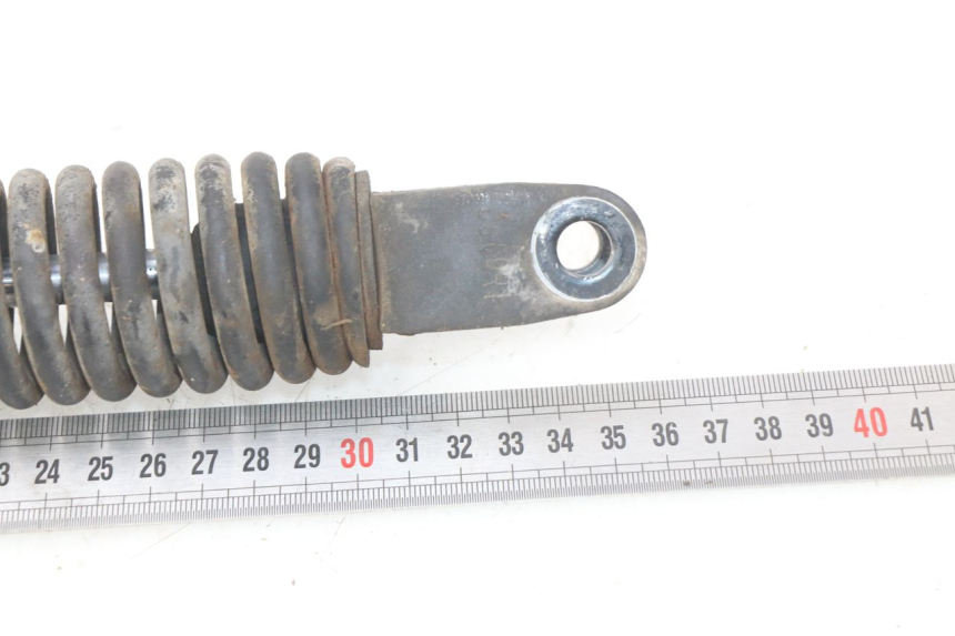 photo de AMORTYZATOR TYLNY PIAGGIO VESPA LX 2T 50 (2005 - 2013) - Szczegół części