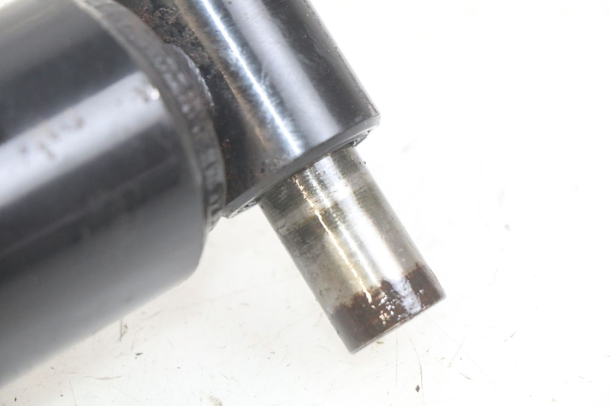 photo de AMORTYZATOR TYLNY DAELIM VJ ROADWIN FI 125 (2008 - 2017) - Zoom stanu zużycia