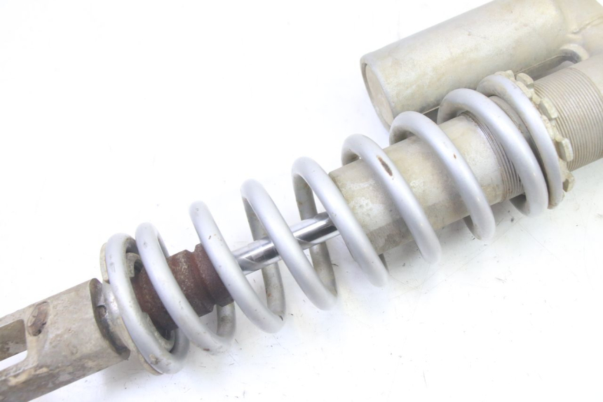 photo de Tylne amortyzatory YAMAHA YZ 85 (2022 - 2025) - Zbliżenie techniczne