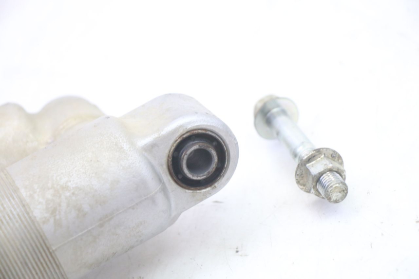 photo de Tylne amortyzatory YAMAHA YZ 85 (2022 - 2025) - Punkty mocowania