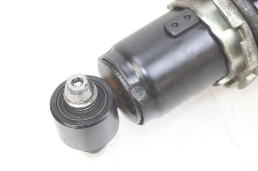 photo de Tylne amortyzatory KAWASAKI Z 750 (2007 - 2013) - Punkty mocowania