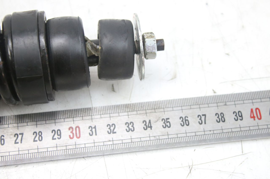 photo de AMORTYZATOR TYLNY PIAGGIO ZIP 4T 50 (2018 - 2020) - Zbliżenie techniczne