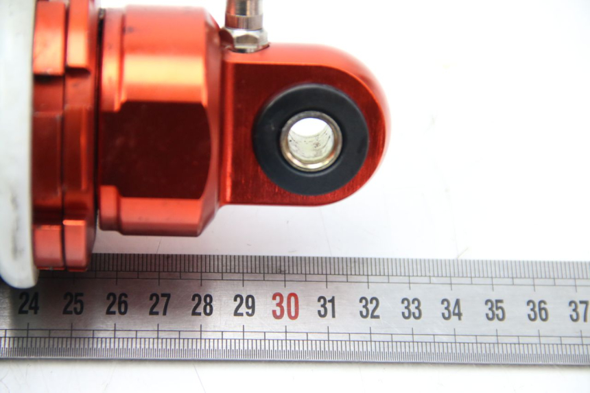 photo de AMORTYZATOR PRZEDNI SPY RACING F3 350 (2015 - 2022) - Widok z bliska