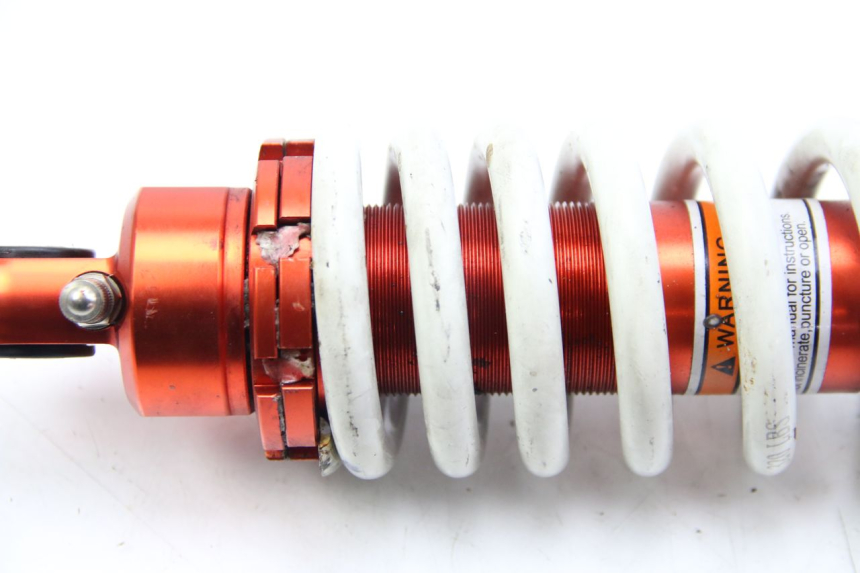 photo de AMORTYZATOR PRZEDNI SPY RACING F3 350 (2015 - 2022) - Zbliżenie techniczne