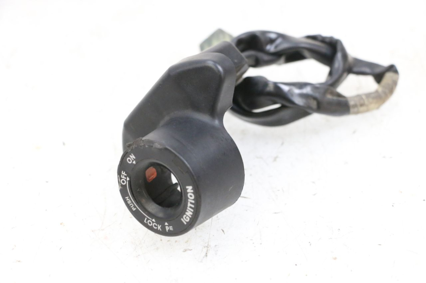 photo de ANTENA TRANSPONDERA YAMAHA FJR ABS 1300 (2006 - 2012) - Szczegół części