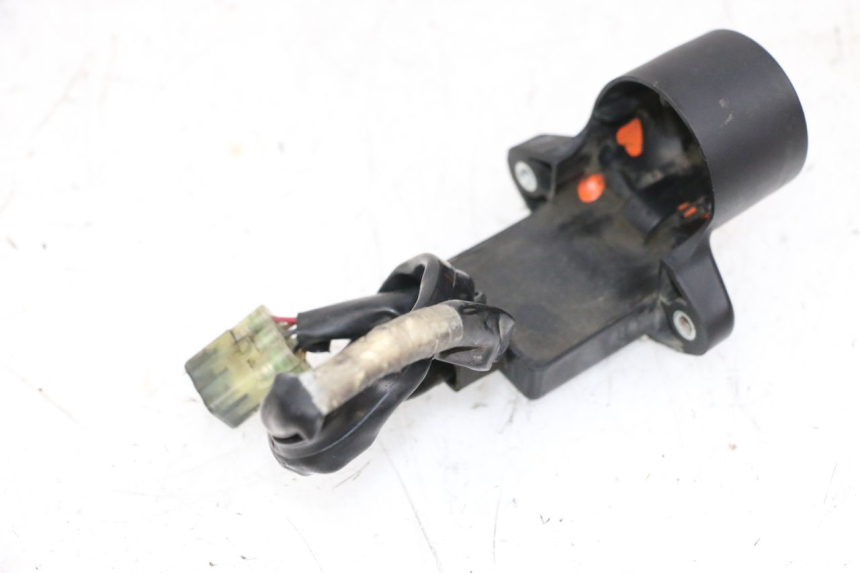 photo de ANTENA TRANSPONDERA YAMAHA FJR ABS 1300 (2006 - 2012) - Zbliżenie techniczne