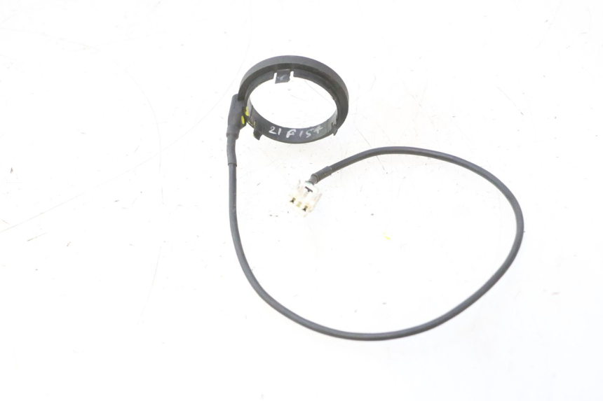 photo de ANTENA TRANSPONDERA PIAGGIO LIBERTY IGET S 125 (2016 - 2020) - Szczegół części