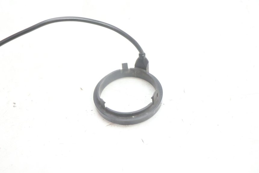 photo de ANTENA TRANSPONDERA PIAGGIO LIBERTY 125 (1998 - 2008) - Zbliżenie techniczne
