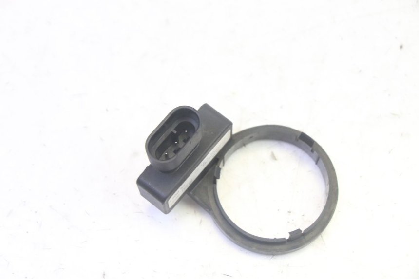 photo de ANTENA TRANSPONDERA PIAGGIO MP3 RL 250 (2006 - 2010) - Szczegół części