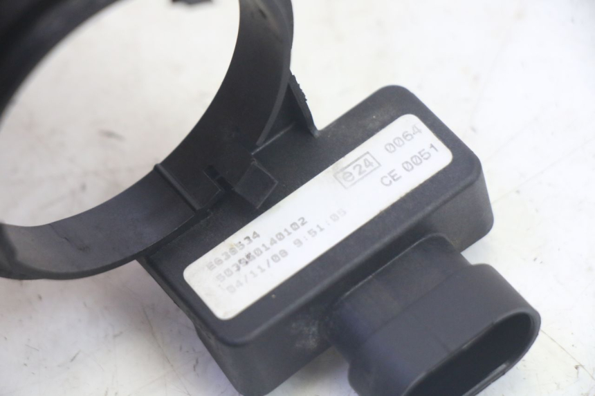 photo de ANTENA TRANSPONDERA PIAGGIO MP3 RL 250 (2006 - 2010) - Widok ogólny