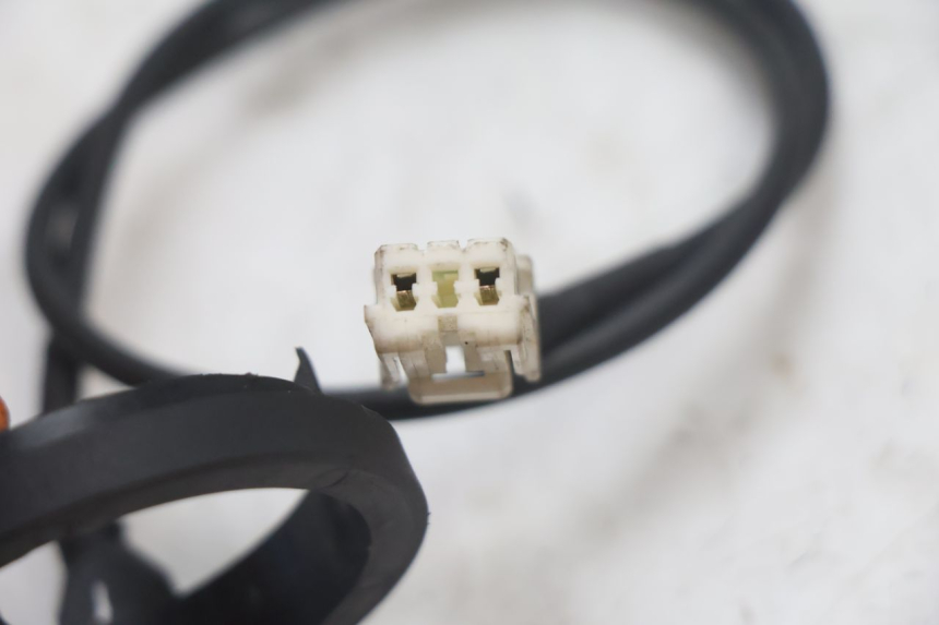 photo de ANTENA TRANSPONDERA PIAGGIO MP3 125 (2006 - 2014) - Widok ogólny