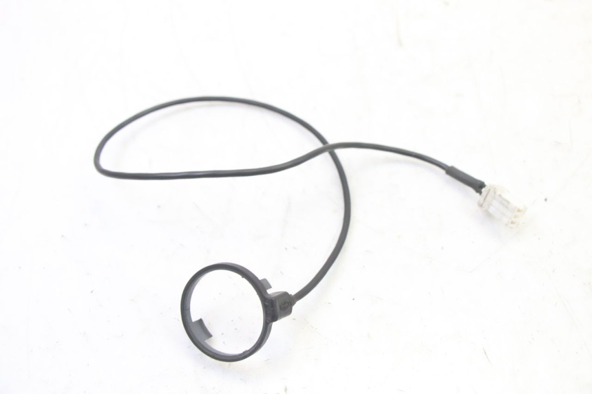 photo de ANTENA TRANSPONDERA PEUGEOT SATELIS COMPRESSOR K15 125 (2006 - 2009) - Widok główny