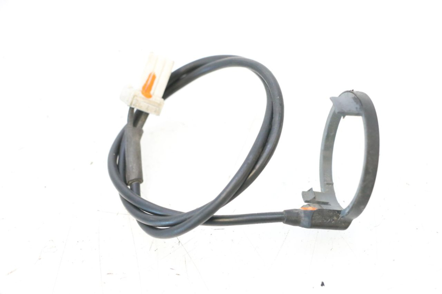 photo de ANTENA TRANSPONDERA PEUGEOT SATELIS COMPRESSOR K15 125 (2006 - 2009) - Inny kąt widzenia