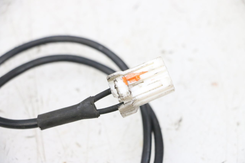 photo de ANTENA TRANSPONDERA PEUGEOT SATELIS 125 (2006 - 2009) - Zbliżenie techniczne