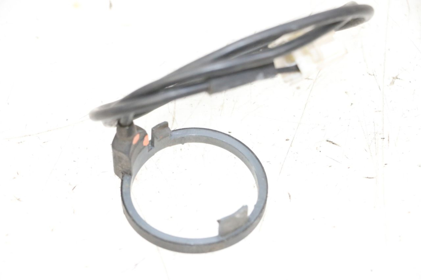 photo de ANTENA TRANSPONDERA PEUGEOT SATELIS 125 (2006 - 2009) - Inny kąt widzenia