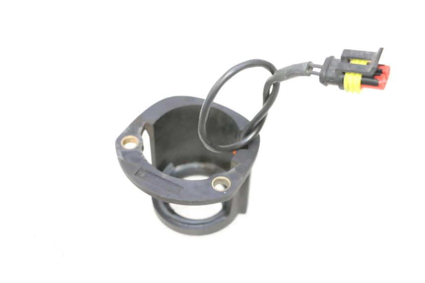 photo de ANTENA TRANSPONDERA DUCATI SS IE DS CARENEE 1000 (2002 - 2006) - Zbliżenie techniczne