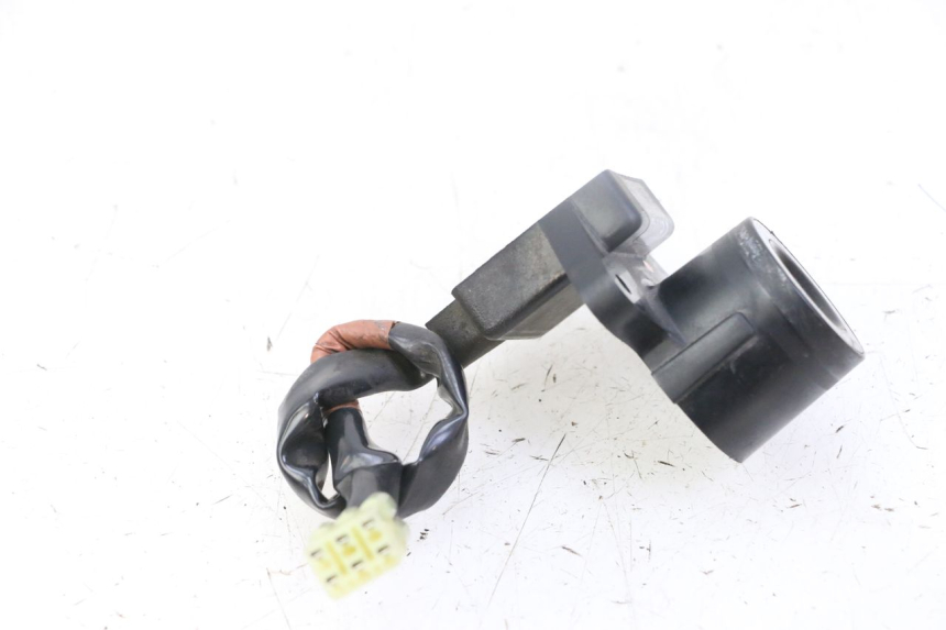 photo de ANTENA TRANSPONDERA YAMAHA X-MAX XMAX 125 (2010 - 2013) - Punkty mocowania