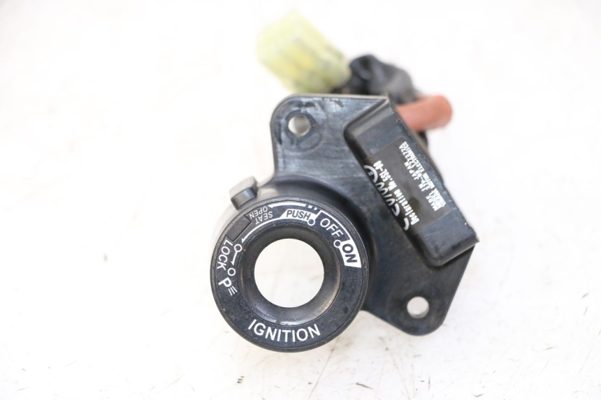 photo de ANTENA TRANSPONDERA YAMAHA X-MAX XMAX 125 (2010 - 2013) - Widok główny