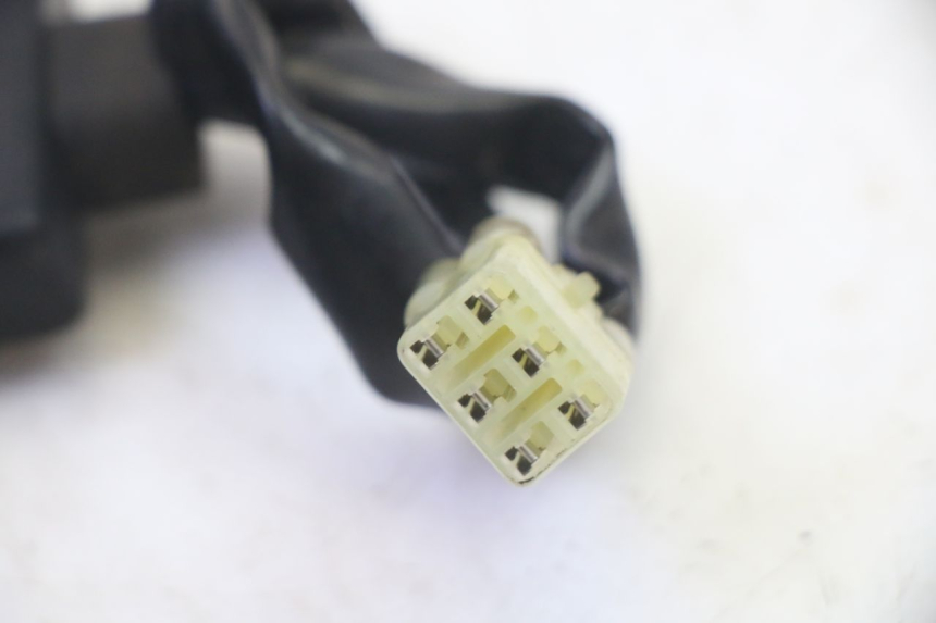 photo de ANTENA TRANSPONDERA YAMAHA X-MAX XMAX 250 (2006 - 2009) - Punkty mocowania