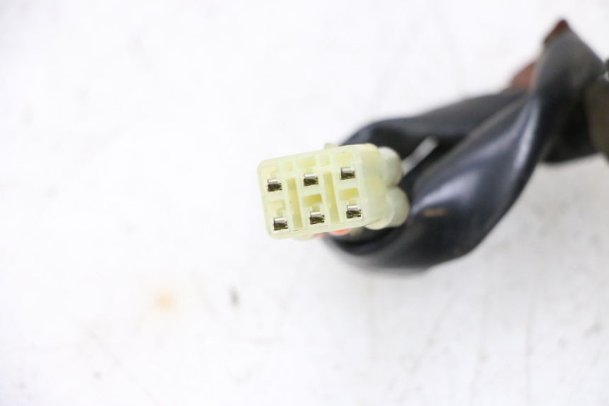 photo de ANTENA TRANSPONDERA YAMAHA X-MAX XMAX 125 (2010 - 2013) - Stan powierzchni