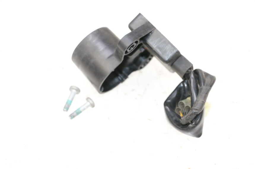 photo de ANTENA TRANSPONDERA YAMAHA XMAX X-MAX 125 (2006 - 2009) - Punkty mocowania