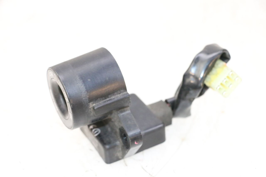 photo de ANTENA TRANSPONDERA YAMAHA XMAX X-MAX 125 (2006 - 2009) - Punkty mocowania