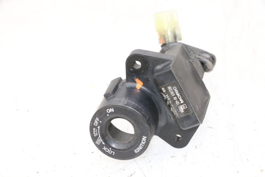 photo de ANTENA TRANSPONDERA YAMAHA XMAX X-MAX 125 (2006 - 2009) - Widok główny