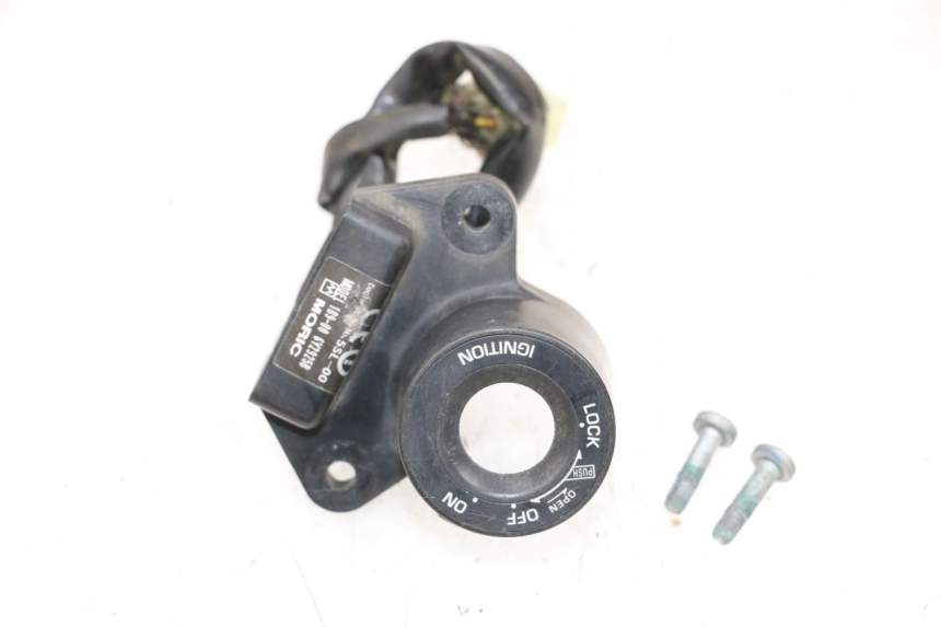 photo de ANTENA TRANSPONDERA YAMAHA XMAX X-MAX 125 (2006 - 2009) - Widok główny