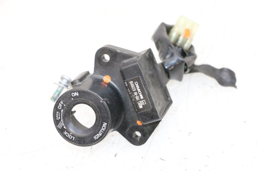 photo de ANTENA TRANSPONDERA YAMAHA XMAX X-MAX 125 (2006 - 2009) - Widok główny