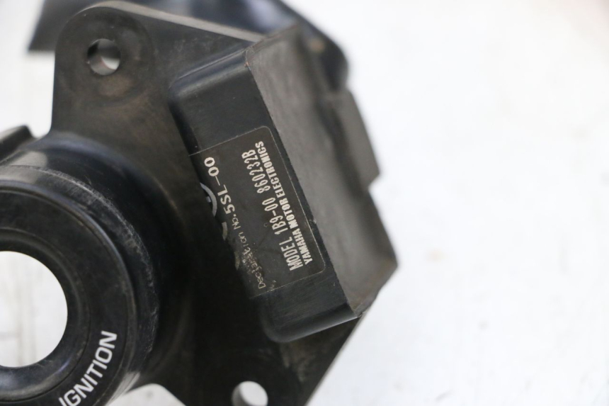 photo de ANTENA TRANSPONDERA YAMAHA XMAX X-MAX 125 (2006 - 2009) - Szczegół części