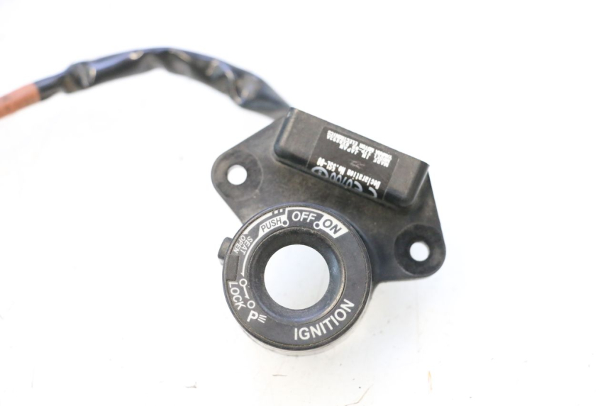 photo de ANTENA TRANSPONDERA YAMAHA X-MAX XMAX 125 (2010 - 2013) - Szczegół części