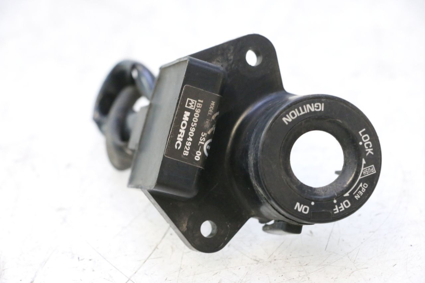 photo de ANTENA TRANSPONDERA YAMAHA XMAX X-MAX 125 (2006 - 2009) - Widok główny