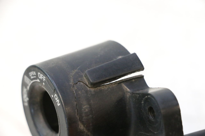 photo de ANTENA TRANSPONDERA YAMAHA XMAX X-MAX 125 (2006 - 2009) - Szczegół części