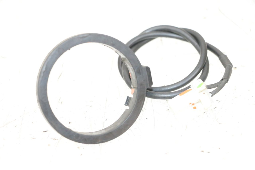 photo de ANTENA TRANSPONDERA PIAGGIO X8 125 (2004 - 2007) - Widok główny