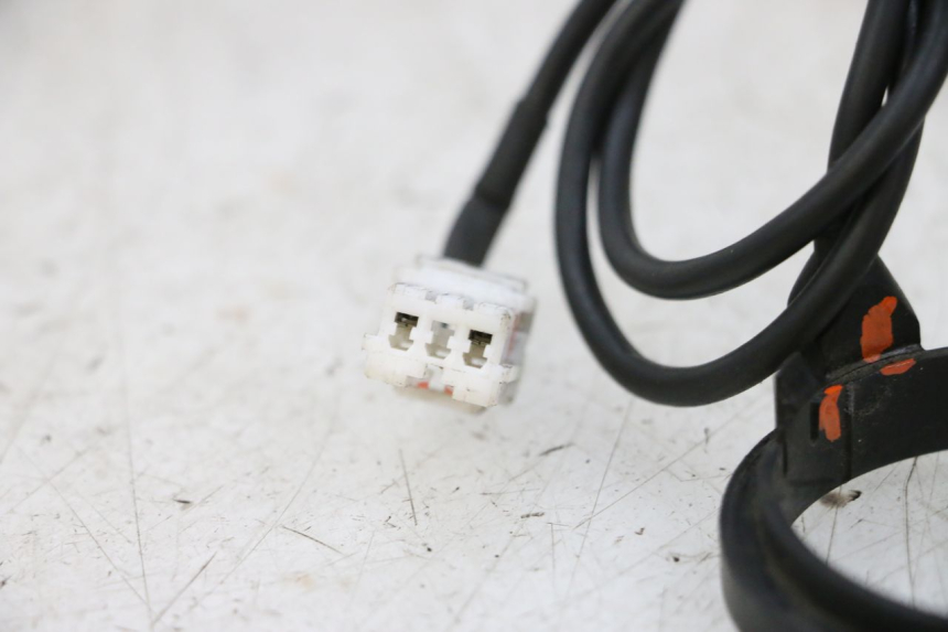 photo de ANTENA TRANSPONDERA PIAGGIO X8 125 (2004 - 2007) - Zoom stanu zużycia