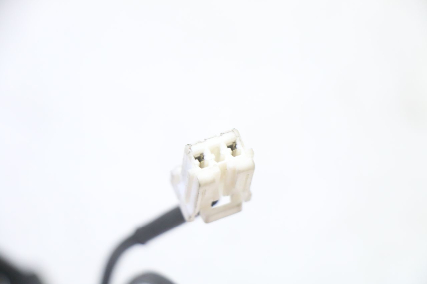 photo de ANTENA TRANSPONDERA PIAGGIO X9 EVOLUTION 125 (2003 - 2007) - Zbliżenie techniczne