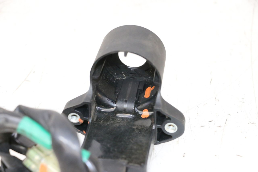 photo de ANTENA TRANSPONDERA YAMAHA XJ6 600 (2008 - 2016) - Widok ogólny