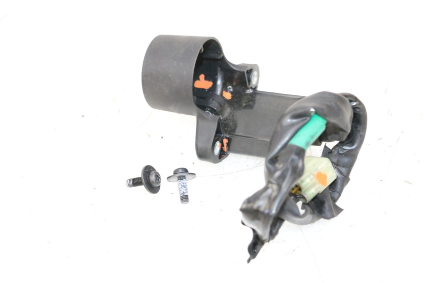 photo de ANTENA TRANSPONDERA YAMAHA XJ6 600 (2008 - 2016) - Punkty mocowania