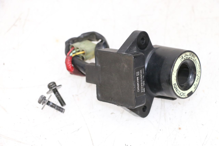 photo de ANTENA TRANSPONDERA YAMAHA YP MAJESTY 400 (2004 - 2008) - Zbliżenie techniczne