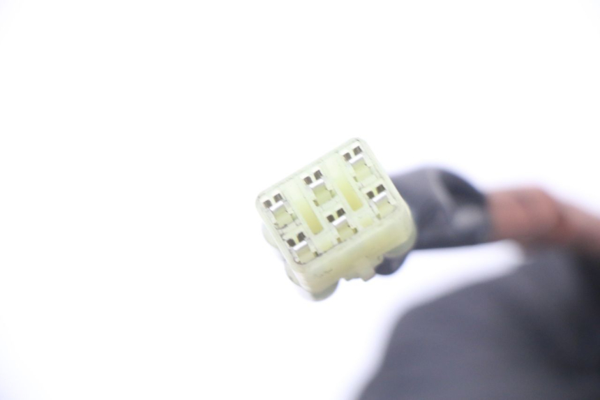 photo de ANTENA TRANSPONDERA YAMAHA YP X-MAX XMAX 400 (2014 - 2017) - Punkty mocowania