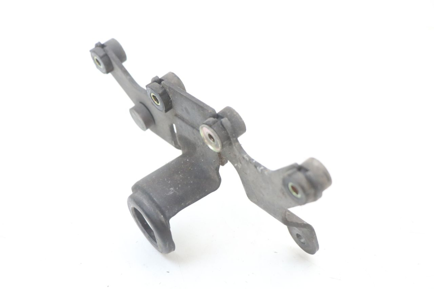 photo de stelaż licznika SUZUKI GN 125 (1997 - 2000) - Zoom stanu zużycia