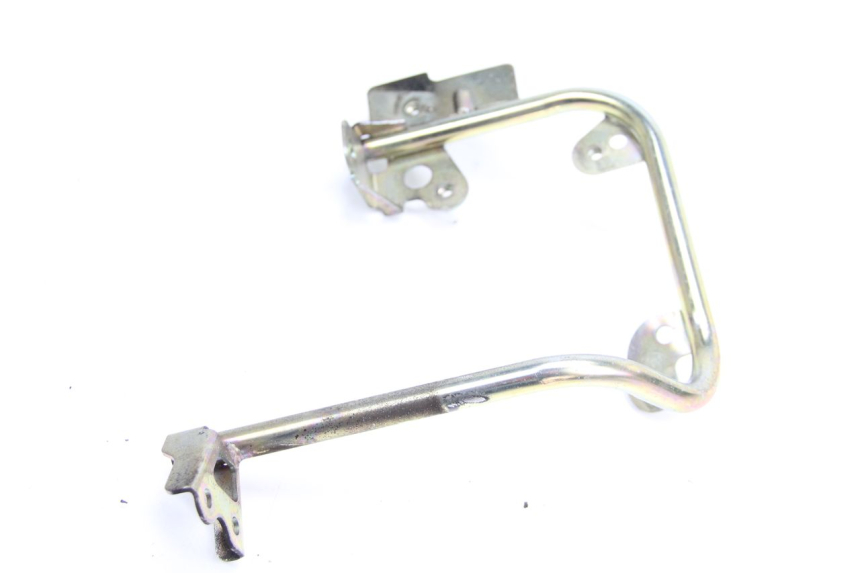 photo de Pająk przedni panelu przedniego YAMAHA CYGNUS X INJECTION 125 (2007 - 2013) - Inny kąt widzenia