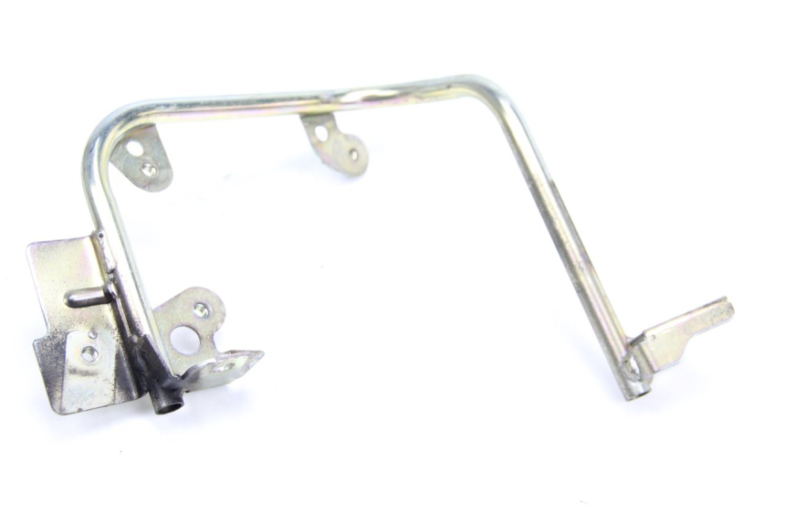 photo de Pająk przedni panelu przedniego YAMAHA CYGNUS X INJECTION 125 (2007 - 2013) - Zbliżenie techniczne