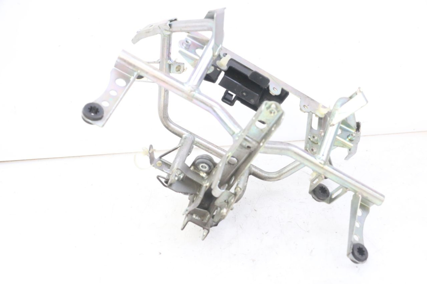 photo de Pająk przedni panelu przedniego HONDA FORZA ABS 300 (2013 - 2017) - Inny kąt widzenia